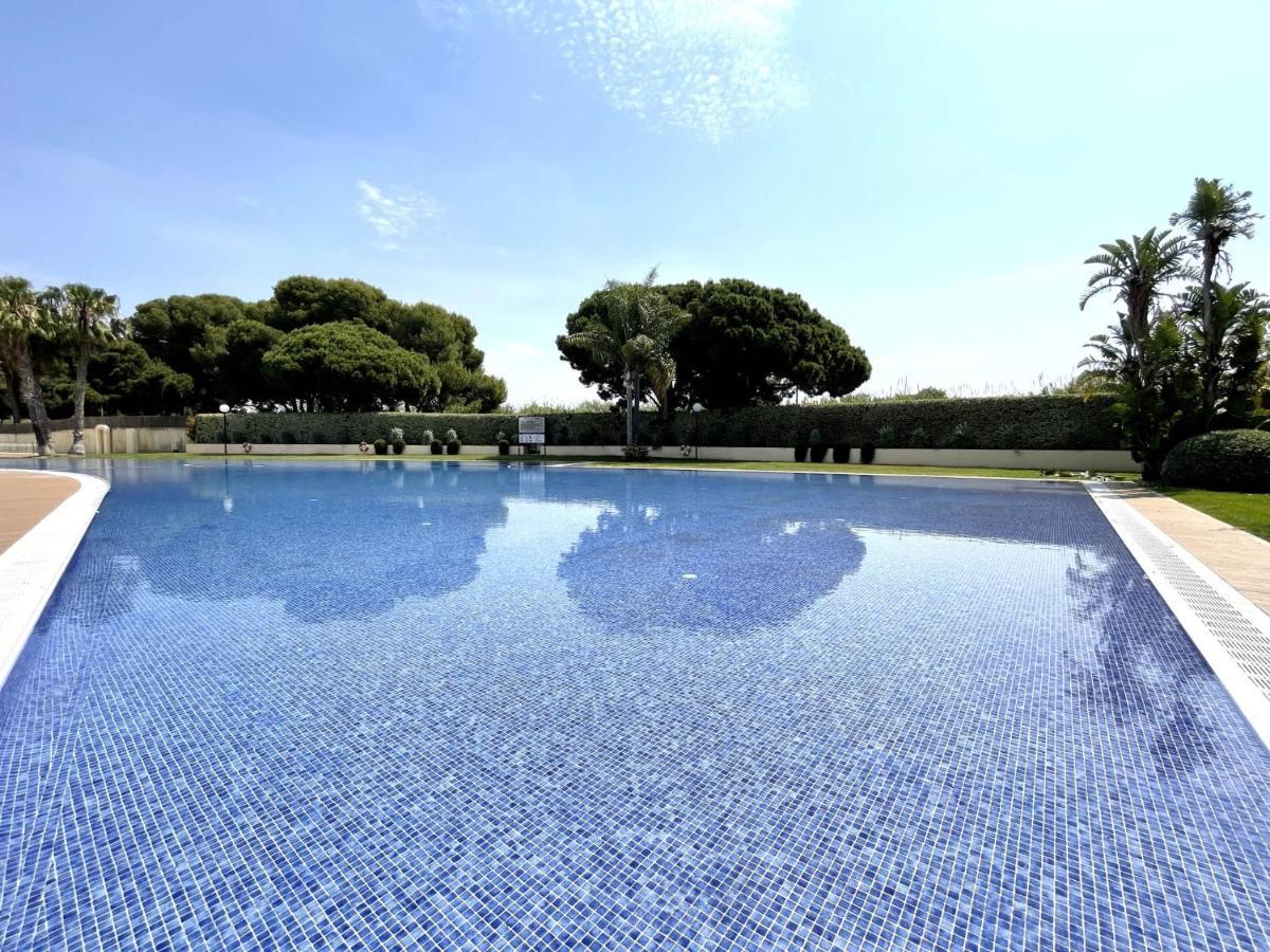 Luxurycambrils Resort&Spa Eksteriør bilde